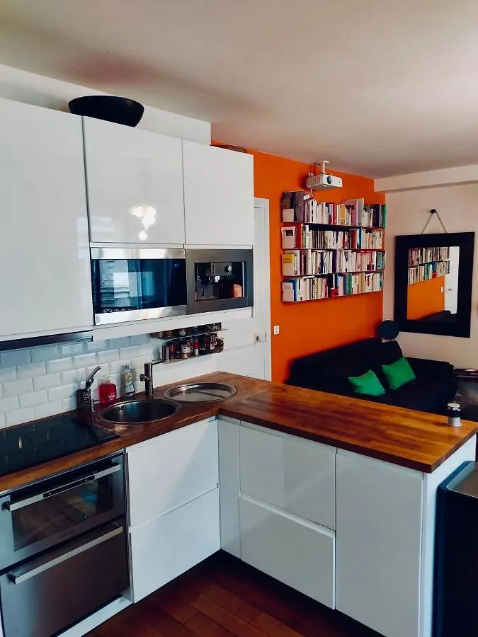Apartment Bel Appartement A Paris